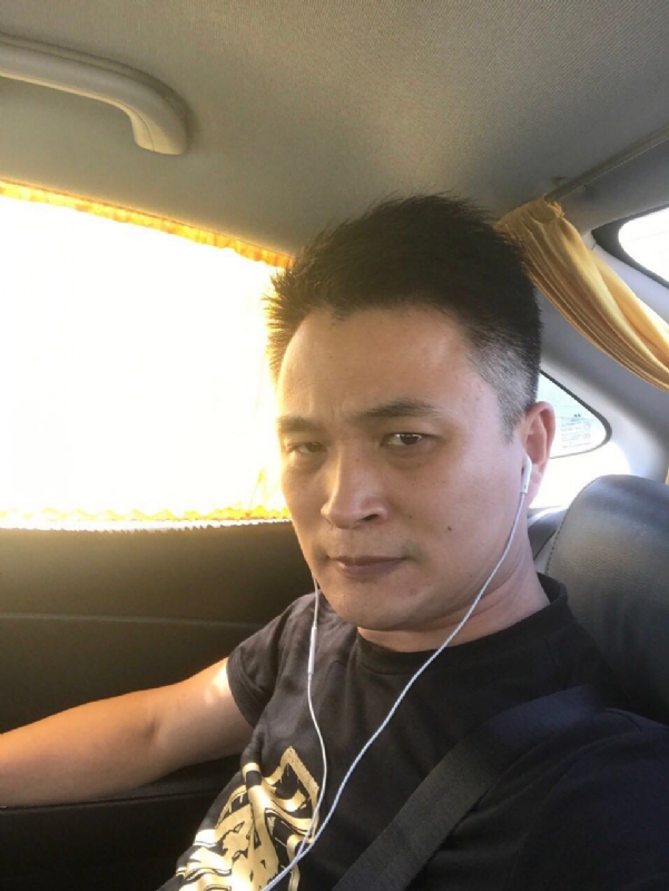 罗的第二张照片--南安相亲网