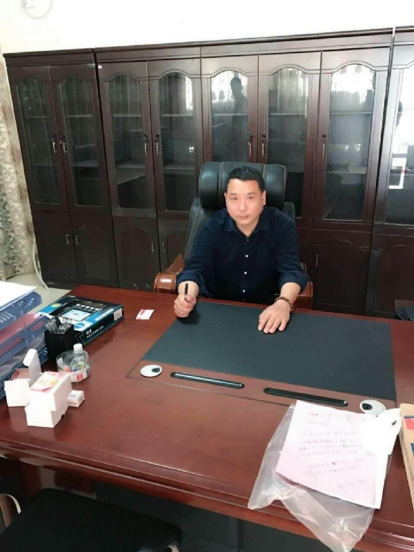 艺术家的第一张照片--南安相亲网