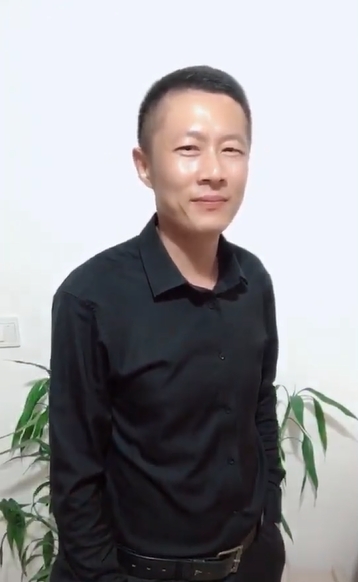 地huhi的第一张照片--南安相亲网