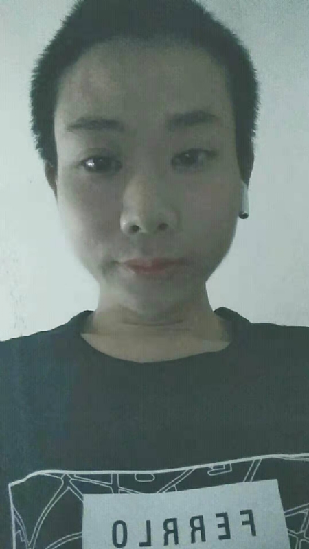 水中月的第一张照片--南安相亲网