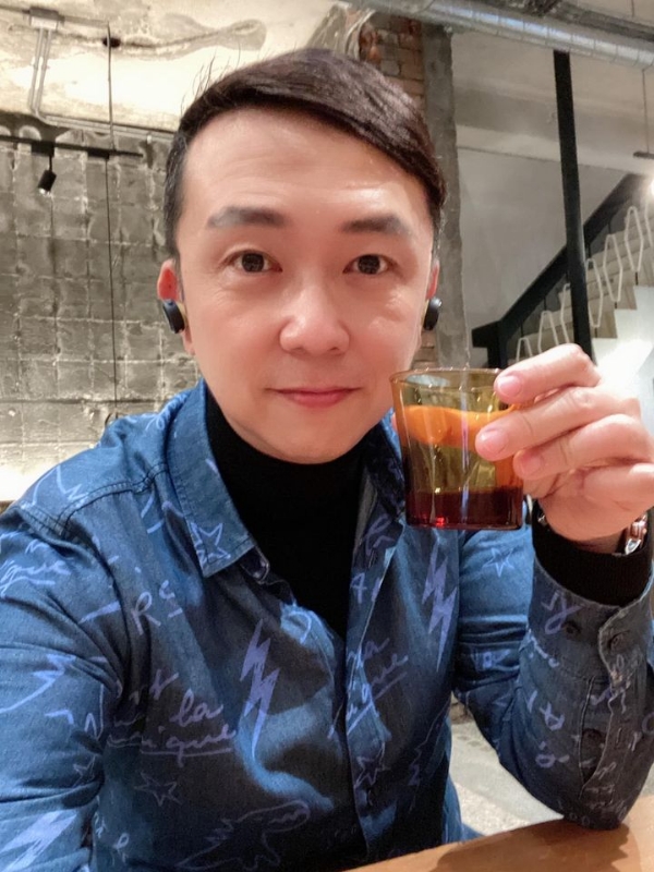 陈道明的第二张照片--南安相亲网