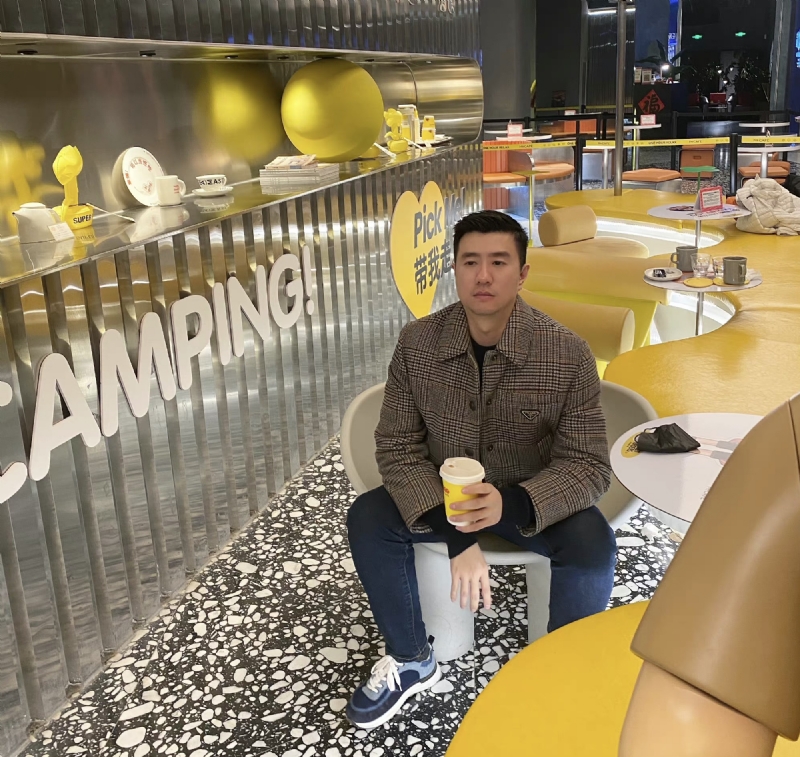 海邊漫步的第一张照片--南安相亲网