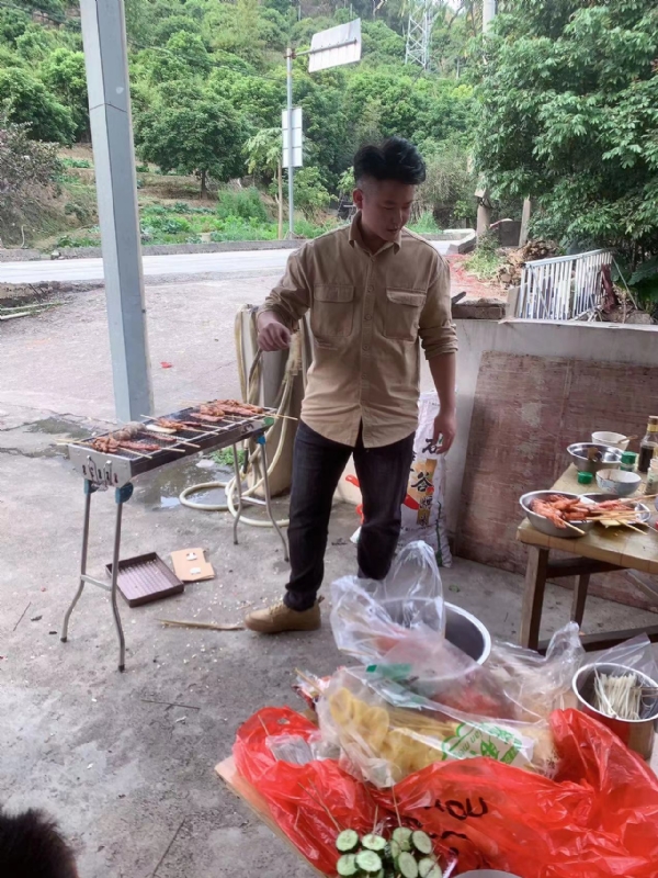 你黑我哟的第一张照片--南安相亲网