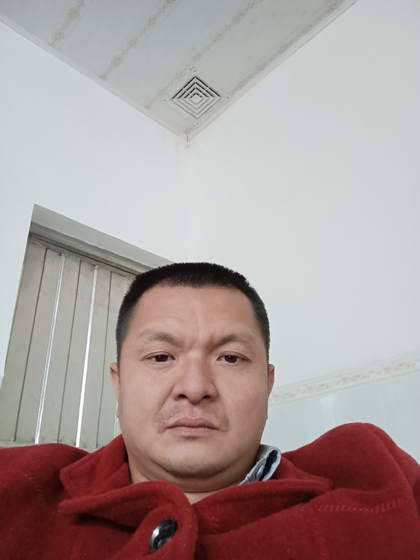 兰成龙的第一张照片--南安相亲网