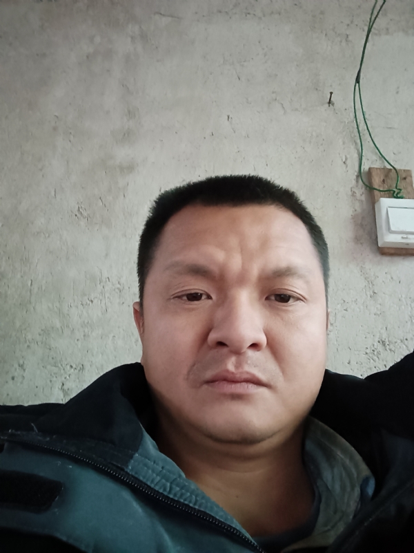 兰成龙的第二张照片--南安相亲网