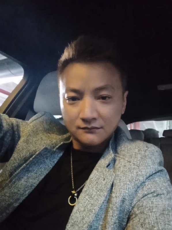 夜、有雨敲窗的第三张照片--南安相亲网